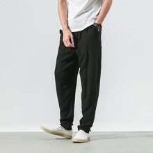 百兜 七分袖 男士T恤 黑色褲子 