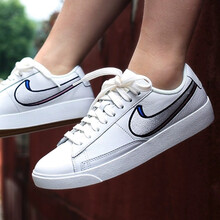 耐克（NIKE）板鞋AV9371-101 