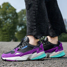阿迪達斯（Adidas）跑步鞋CG6216 