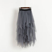 性感半身短裙，打造優(yōu)雅小仙女