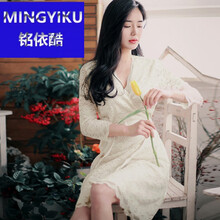 經(jīng)典條紋連衣裙，讓你賺足回頭率