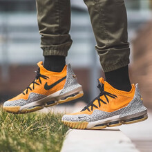 耐克（NIKE）籃球鞋灰黃石斑CI3358-800 