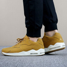 耐克（NIKE）跑步鞋916770-700 