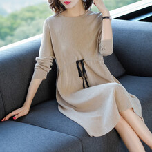 撞色連衣裙，打造優(yōu)雅小仙女