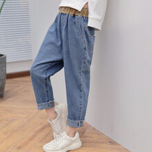 女大童寬松牛仔褲