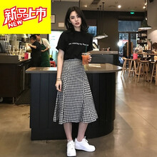 清爽荷葉裙，穿出你的少女心