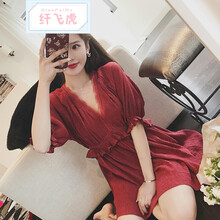 時(shí)尚寬松長(zhǎng)裙，打造優(yōu)雅小仙女