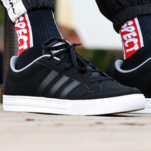 阿迪達(dá)斯（Adidas）板鞋F(xiàn)34370/19春新款 黑色 