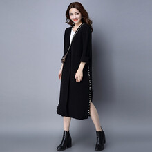 純色系帶毛衣，打造優(yōu)雅女神范