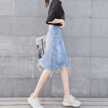 高腰半身裙，微胖妹子的時(shí)尚之選