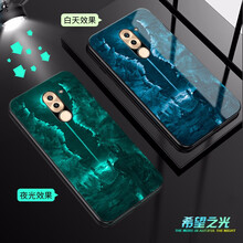 卡通保護(hù)殼，讓你遠(yuǎn)離裸奔！