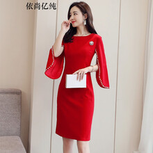 時(shí)髦女裝紅色