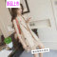 印花短袖，打造性感小臉