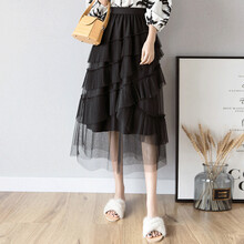 性感女孩，半身裙讓你美出新高度