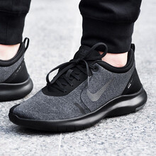 耐克（NIKE）跑步鞋黑色AJ5900-007/FLEX 39