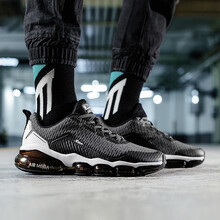 特步（XTEP）跑步鞋黑.. 