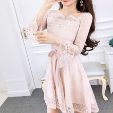 荷葉邊連衣裙，打造精致女神