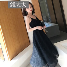 純色長(cháng)裙，微胖妹子的優(yōu)雅之選