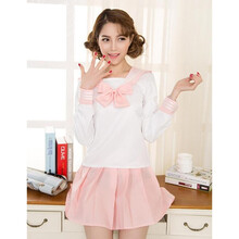 日本學(xué)生冬季校服