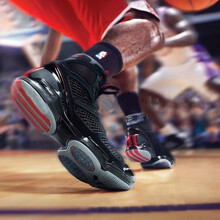 阿迪達斯（Adidas）籃球鞋2019新款黑紅BB7824 44，41，42.5，42，43