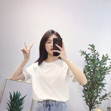 百搭短袖上衣，打造清爽小仙女