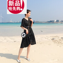 女神只差一款荷葉袖連衣裙