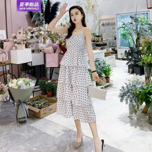 微胖女神，連衣裙打造優(yōu)雅小身材