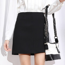 微胖妹子的福音，高腰短裙來(lái)助力