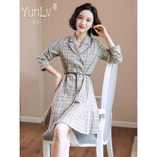 高端職業(yè)裝女