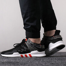 阿迪達斯（Adidas）跑步鞋AQ1043 42