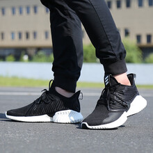 Adidas跑步鞋D97280 40