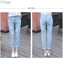 個(gè)性破洞牛仔褲，打造街頭少女風(fēng)