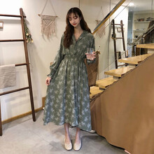 清新長(cháng)袖連衣裙，打造曼妙身姿