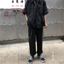 時(shí)尚條紋裙，打造優(yōu)雅小身材