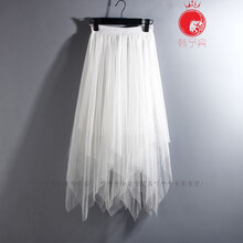 絲絨連衣裙，打造優(yōu)雅氣質(zhì)小仙女