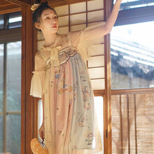 甜美連衣裙，打造優(yōu)雅氣質(zhì)女人味