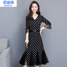 氣質(zhì)小白裙，打造優(yōu)雅女王范