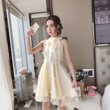 小胸裙，打造優(yōu)雅少女風(fēng)