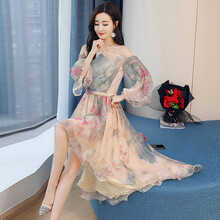 適合學(xué)生黨的甜美長(zhǎng)袖連衣裙