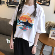 短袖寬松上衣，微胖妹子的小心機(jī)