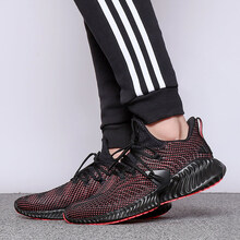 阿迪達斯（Adidas）跑步鞋D96536 2019新款/迷人黑紅混搭 