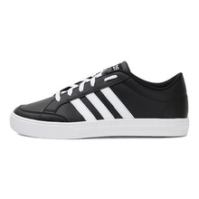 阿迪達斯（Adidas）籃球鞋BC0131 