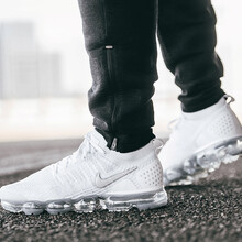 耐克（NIKE）跑步鞋經(jīng)典小白鞋942842-105 40