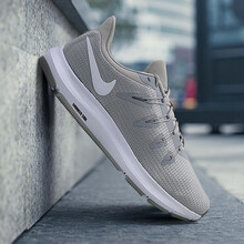 耐克（NIKE）跑步鞋銀灰AA7403-010 