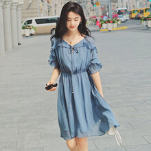 優(yōu)雅條紋裙，打造夏日清爽小仙女