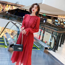 百搭荷葉邊裙，打造優(yōu)雅小仙女