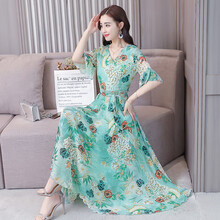 一字肩長(cháng)裙，讓你的美出新高度