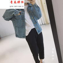 復(fù)古風(fēng)連衣裙，演繹街頭潮流范