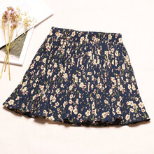 性感半身短裙，打造優(yōu)雅小仙女