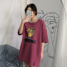 圓領(lǐng)短袖連衣裙，打造清爽小臉